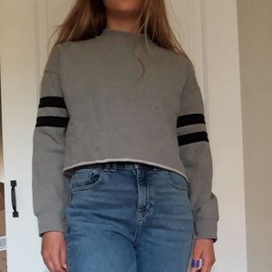 Cropped raw hem 90s style sweatshirt